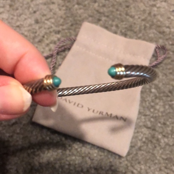 David yurman bracket with turquoise stones at tops - Picture 3 of 5